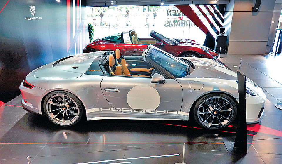 ■911 Speedster(991型)已成為收藏級車款。 ■911 Speedster(991型)已成為收藏級車款。