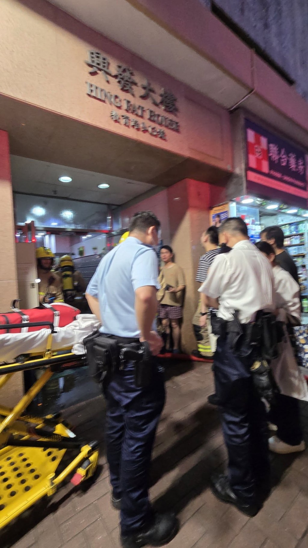 一名老婦不適需要送院。網上圖片 一名老婦不適需要送院。網上圖片