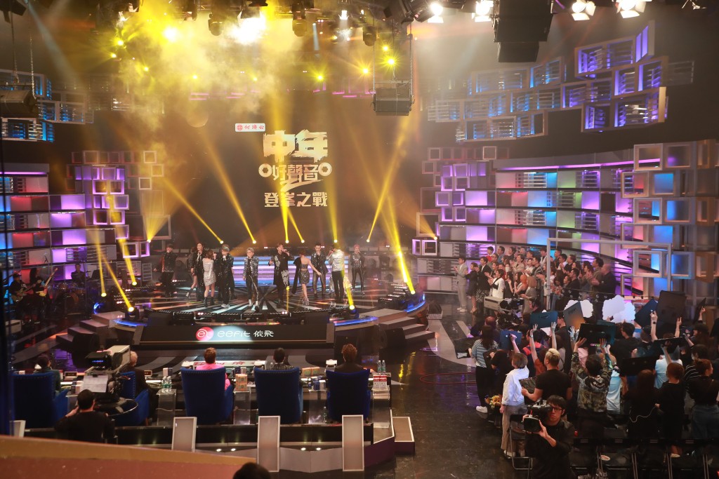 《中年好聲音2登峯之戰》昨晚在TVB現場直播。