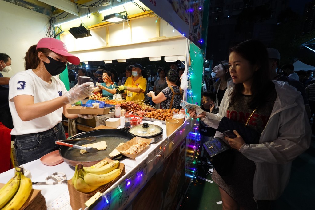 图为去年香港美食嘉年华。资料图片