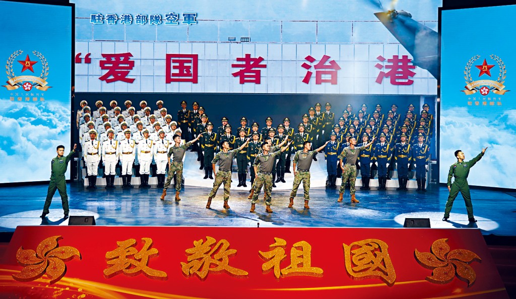入營市民可以體驗豐富軍事與文化活動。