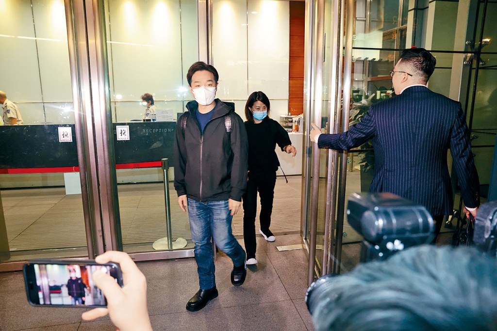 知名風水師陳定幫曾為JPEX宣傳，昨亦到警察總部助查。