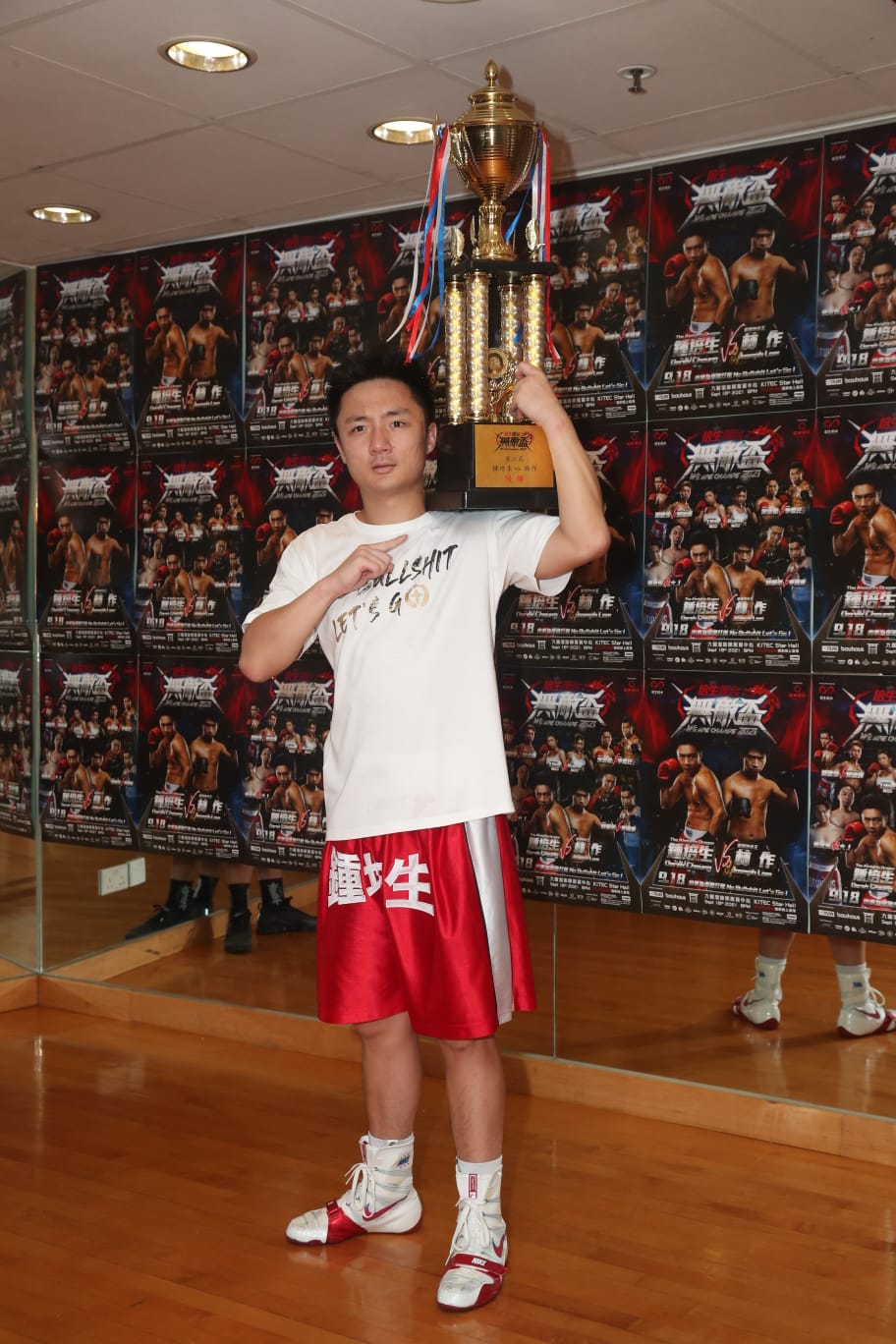 锺培生虽然在擂台战上胜出，但林作却在网上获得好评。