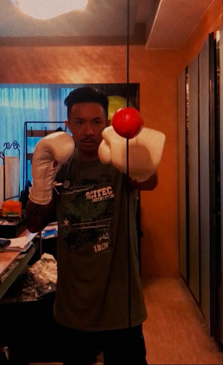 阿聰拍《金童》苦受2年地獄式特訓。 阿聰拍《金童》苦受2年地獄式特訓。