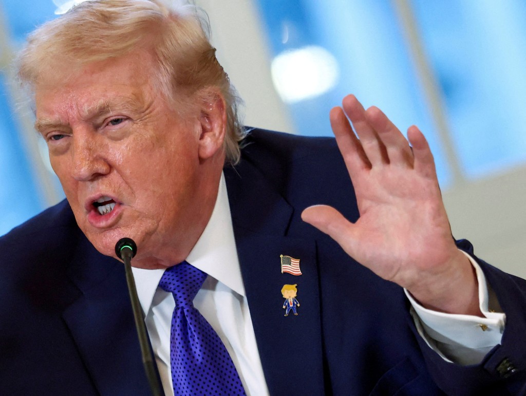 特朗普指不會再有石油或資金流向古巴。路透社