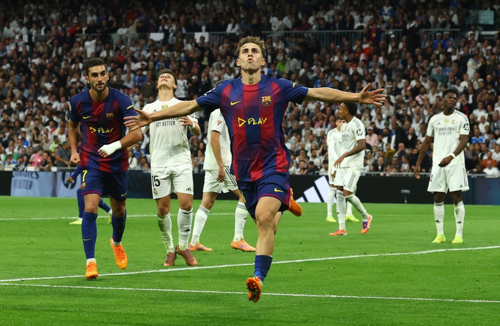 巴塞中場費明盧比斯是現代全能中場球員之中的代表性人物，上仗被刻意收起，體力充沛，勢領巴塞隆拿大勝一場。路透社