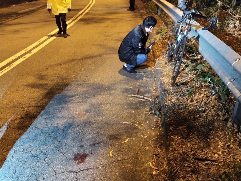 意外現場遺下一輛單車。