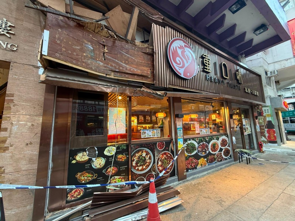 捱撞食肆內部影響不大，傍晚繼續營業。曾志恆攝