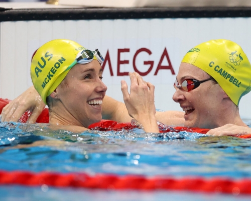 澳洲奪女子4x100米混合泳接力金牌。網上圖片