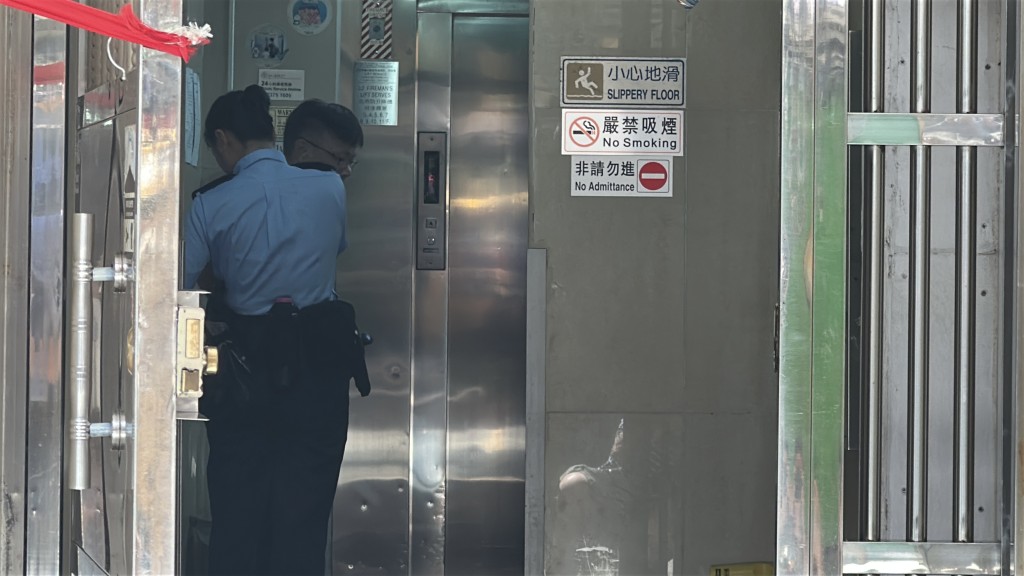 警員到場調查。