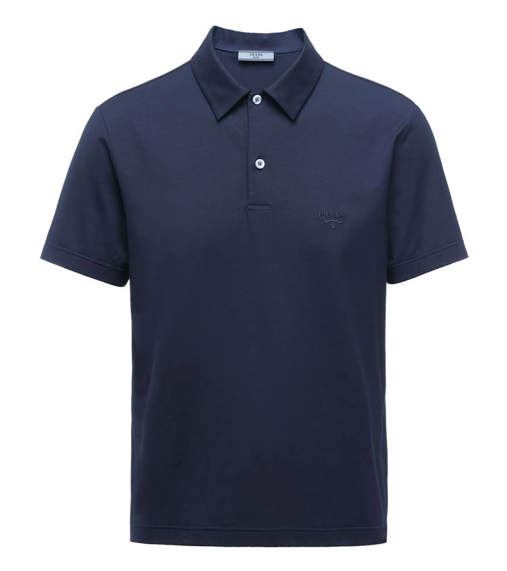 Prada深蓝刺绣Polo shirt售价约7,400港元。
