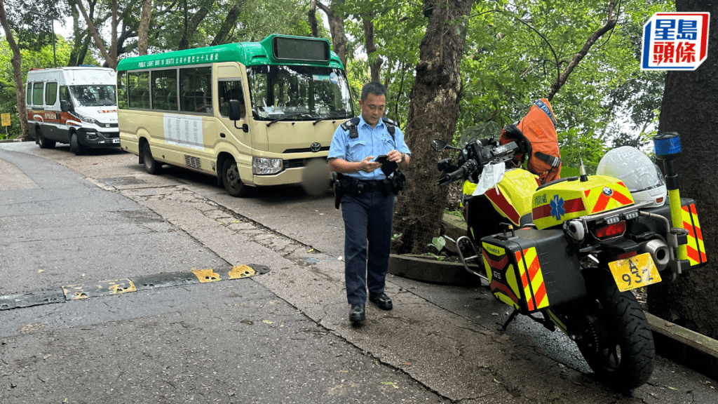 將軍澳小巴司機暈倒車廂,送院不治。