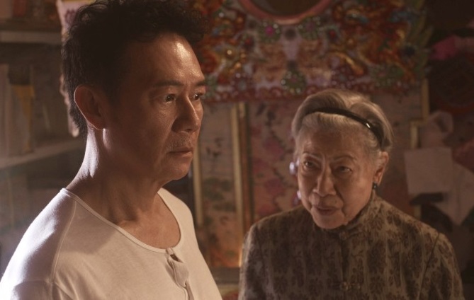 羅蘭演「龍婆」。   羅蘭演「龍婆」。