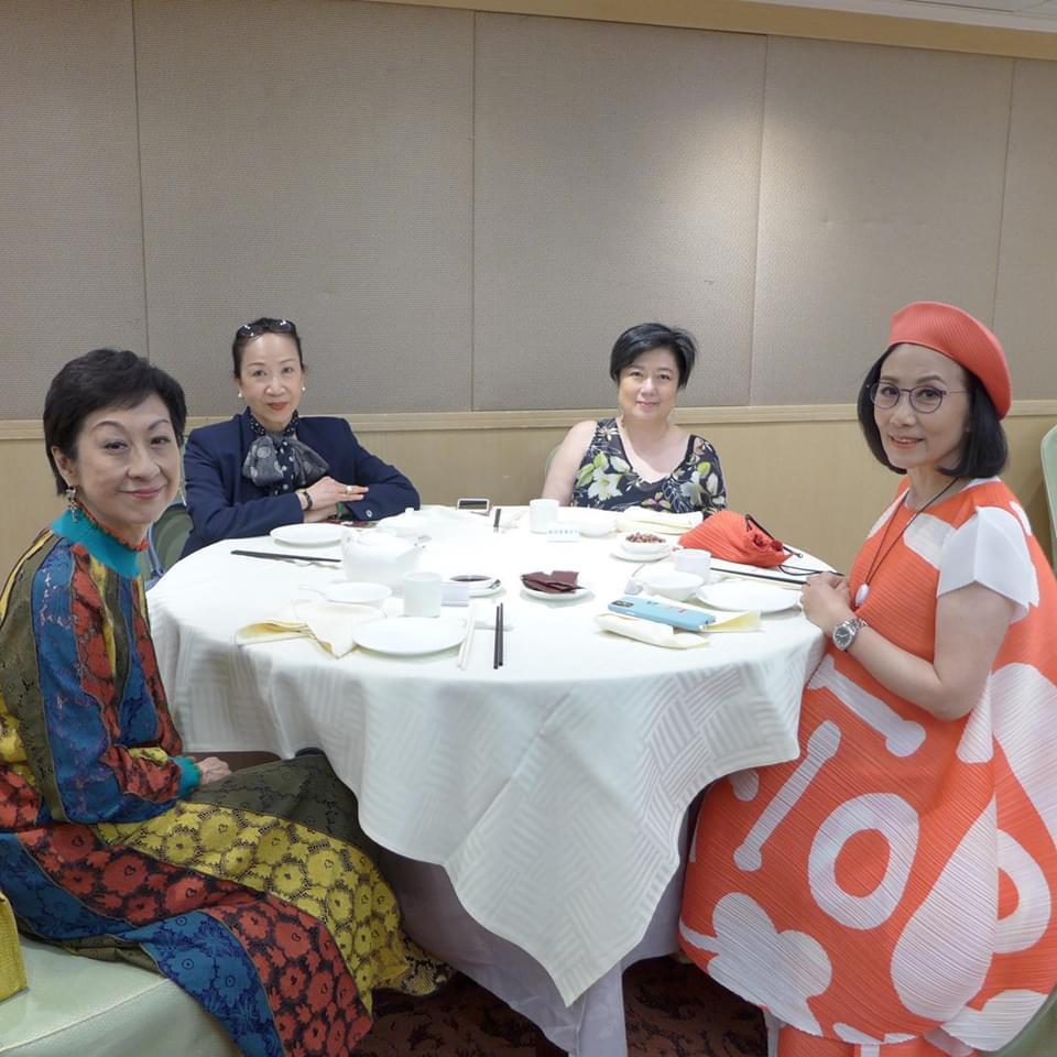 結婚周年聚會。