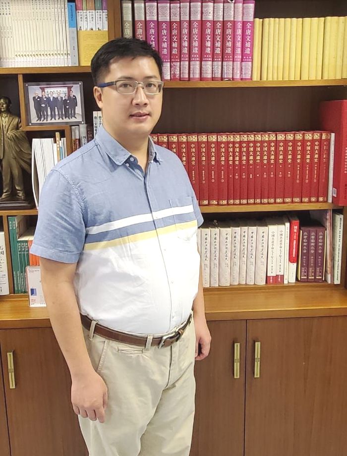 博愛醫院鄧佩瓊紀念中學中國歷史科科主任林灝認為，考生首要注意平均分配作答時間。