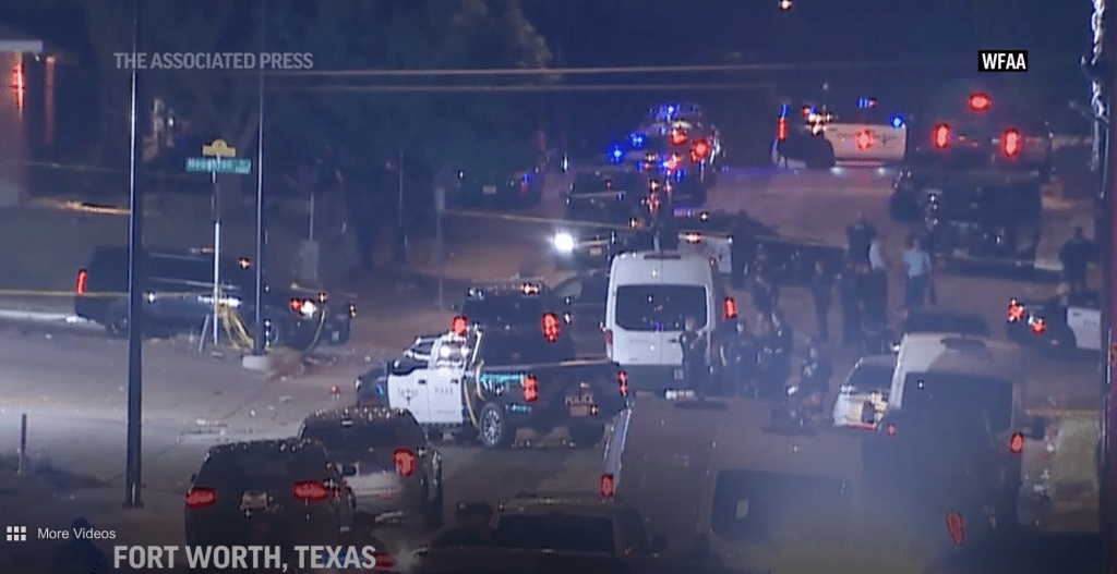 德州沃斯堡（ Fort Worth）西南部的科莫社區（Como neighborhood）在3日晩亦爆發重大槍擊案，造成3人死亡、8人受傷。美聯社