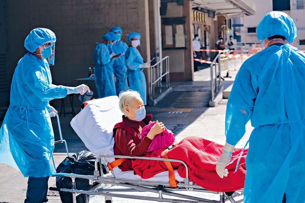 ■医管局行政总裁高拔升表示，探讨为医护人员定期检测。