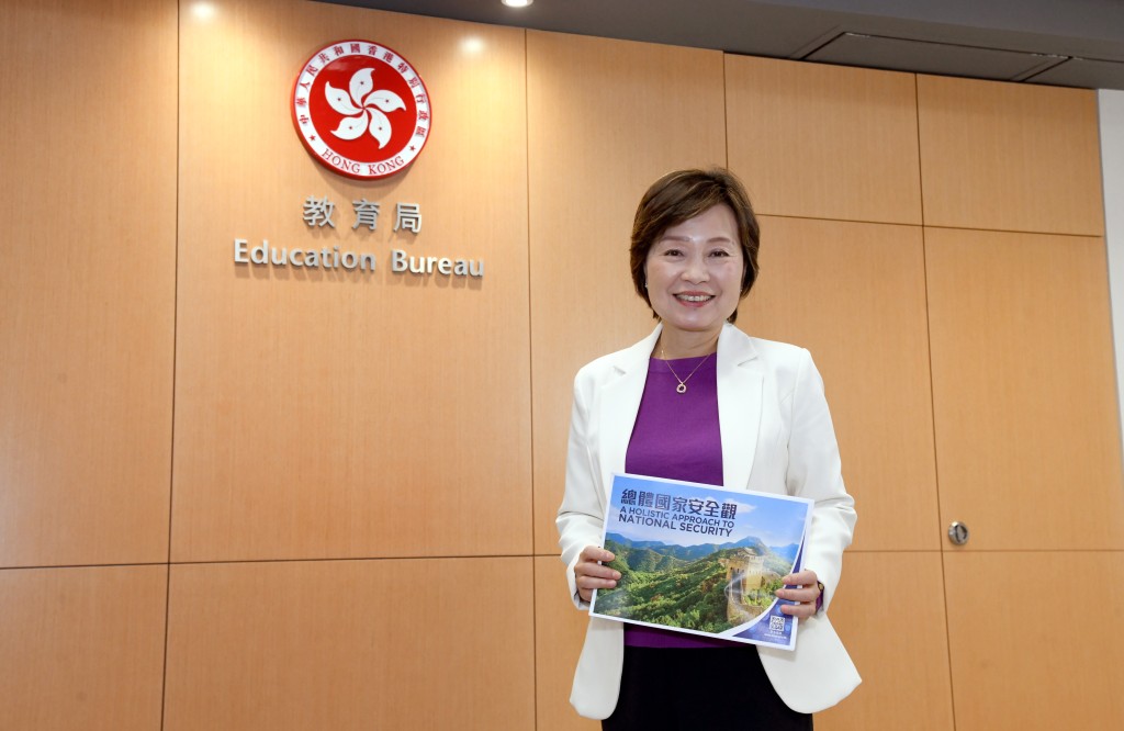 教育局局長蔡若蓮回覆表示,過去3年入境處一共批出1686個學生簽證。資料圖片 教育局局長蔡若蓮回覆表示,過去3年入境處一共批出1686個學生簽證。資料圖片