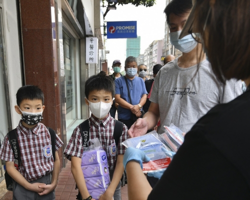 大埔市民免費領取檢測樣本套裝。