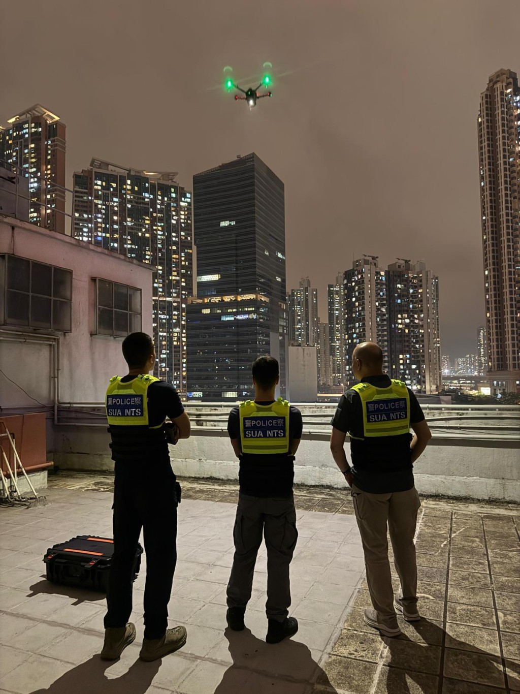 警方將於「虎將」行動中配合小型無人機,執行反罪惡高空巡邏。 警方將於「虎將」行動中配合小型無人機,執行反罪惡高空巡邏。