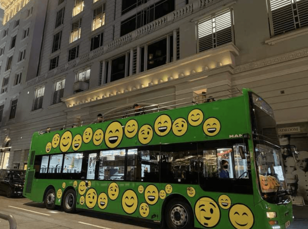 烟花游艇观光之旅 烟花游艇观光之旅