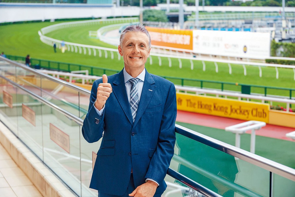 廖康銘籌組在港開倉事宜，事事躊躇滿志。