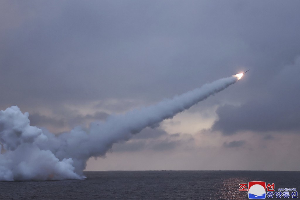 北韩近月多次发射潜射巡航导弹。 朝中社/美联社