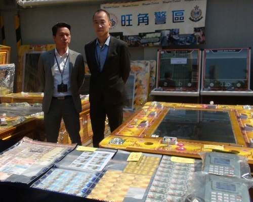 警方搗旺角八賭檔。