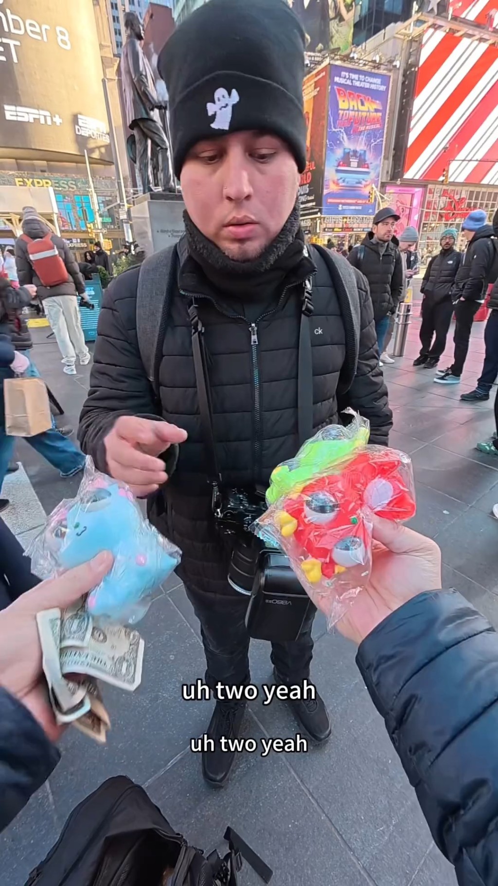 「刀樂哥」憑簡單英語，成功在美國街頭闖天下。