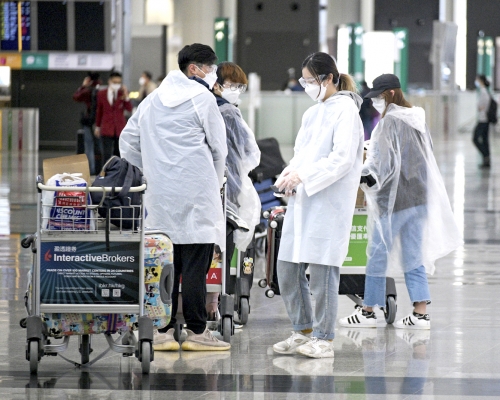 黃繼兒指,僱主向從海外回港的僱員收集外遊資料屬合理。資料圖片