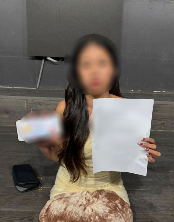 長發女子被剃頭兼拍片示眾。TikTok / ต้นอ้อ เป็นหนึ่ง