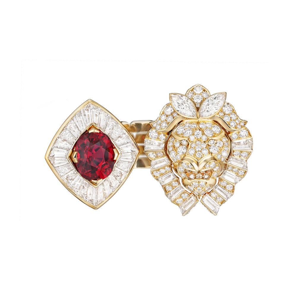 Tweed Royal黃金拼鑽石及紅寶石指環。