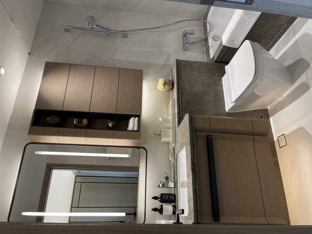 第5座12樓C室主人浴室