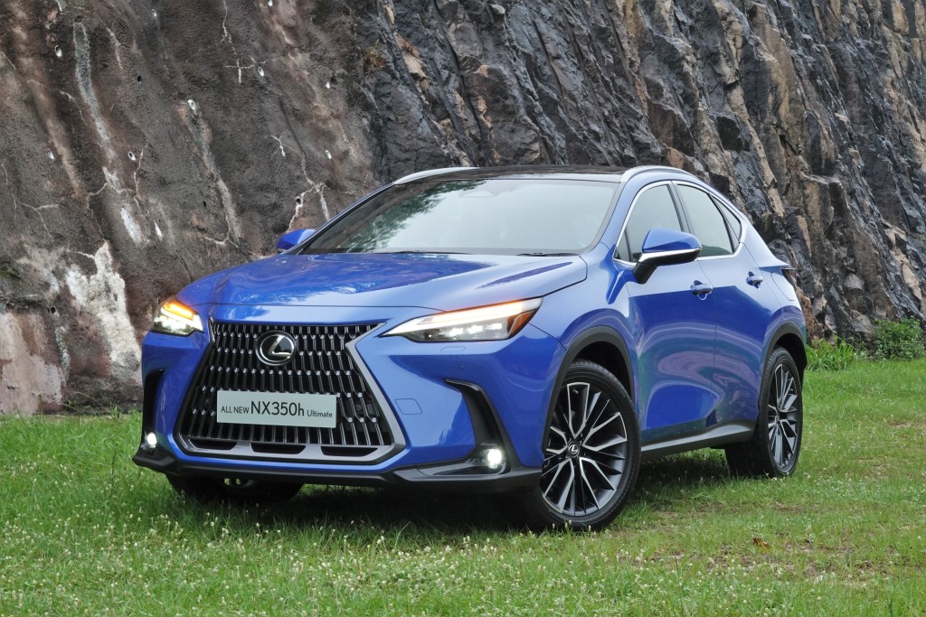 ■NX350h Ultimate混能顶级版 车价高达$638,223起。