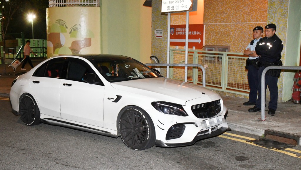 觀塘P牌平治淪毒品快餐車 警檢可卡因氯胺酮拘兩男女