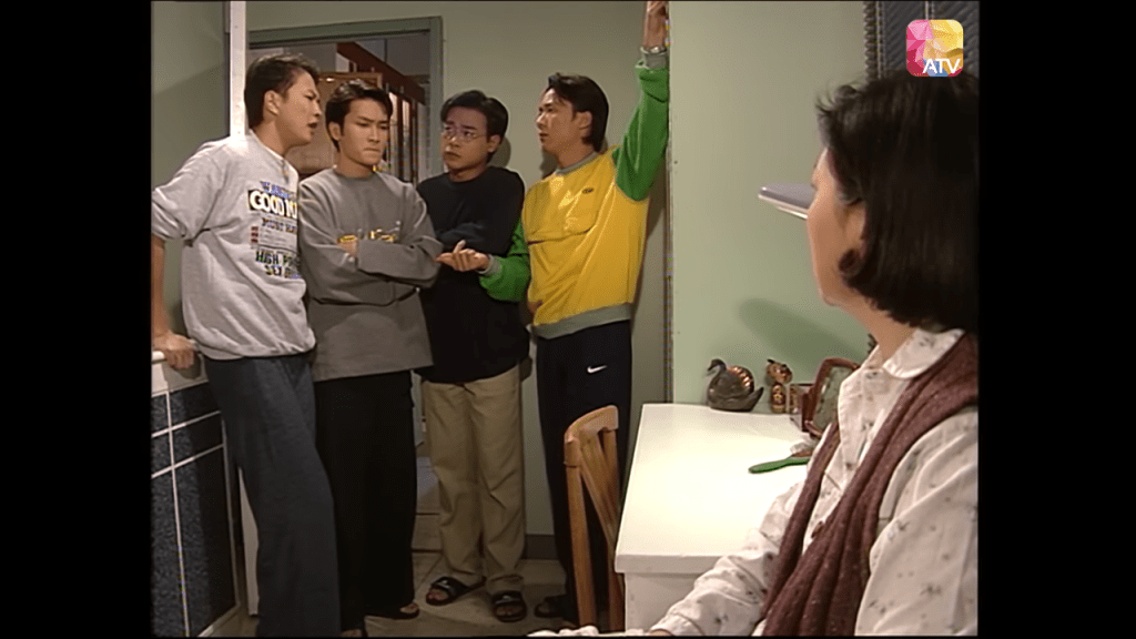 李润祺（右二）曾参演《万事胜意》。
