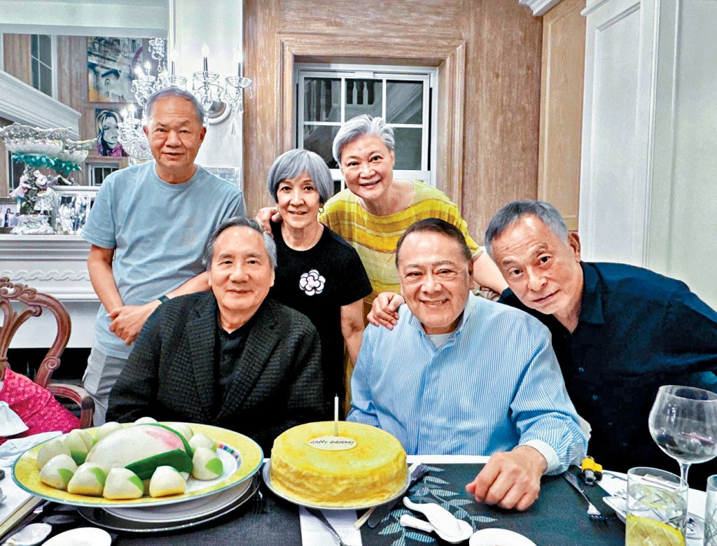 跟杜Sir夫婦、謙謙和王百億合照