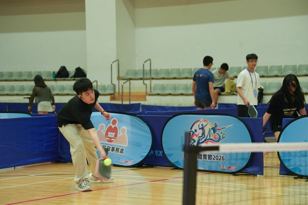 今年活動除各項傳統賽事外,特別增設多項新興運動體驗,包括匹克球、芬蘭木棋及桌上冰壺等。 今年活動除各項傳統賽事外,特別增設多項新興運動體驗,包括匹克球、芬蘭木棋及桌上冰壺等。