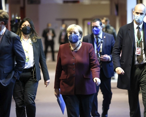 默克尔出席欧盟峰会。AP图片