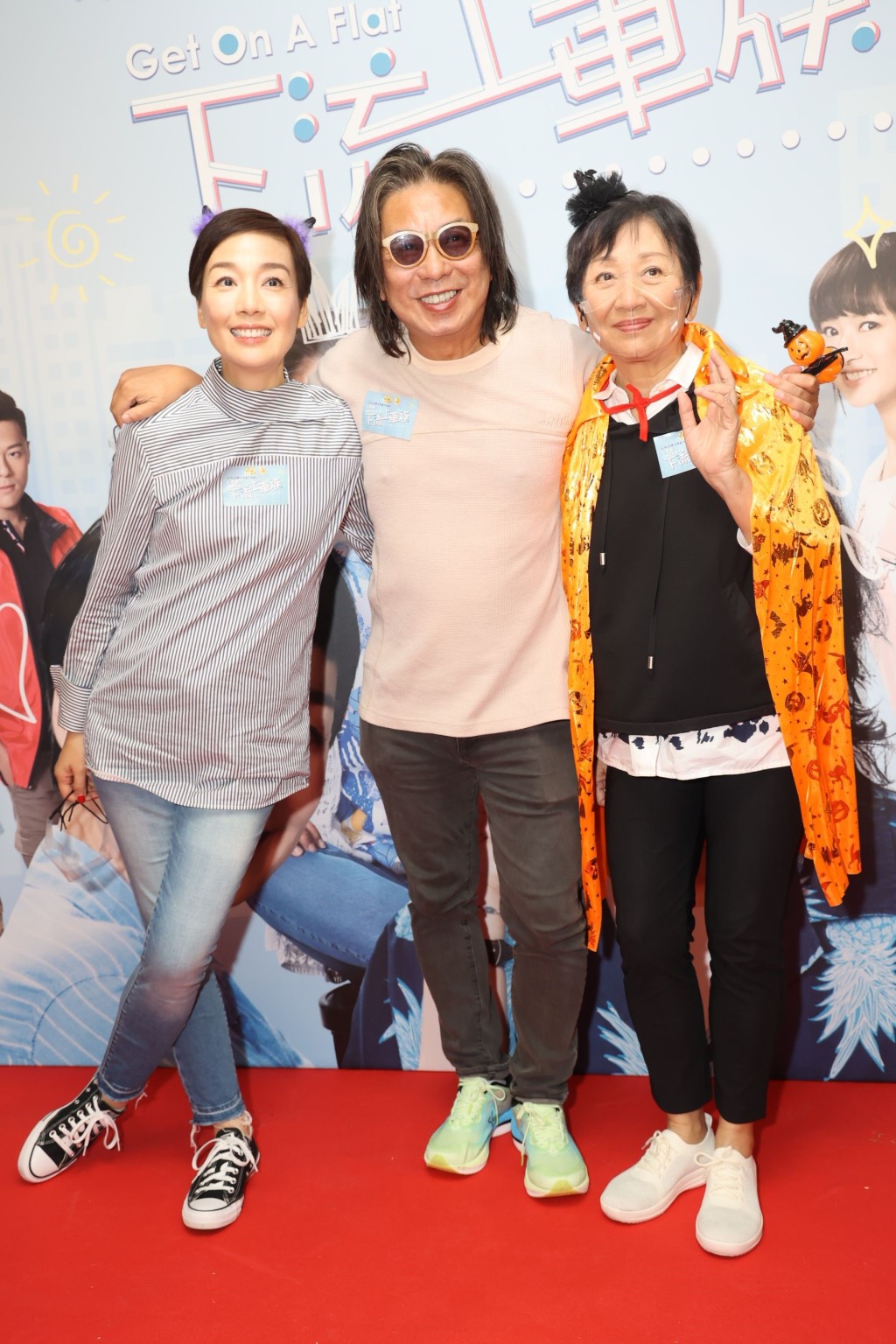 鮑起靜在TVB台慶劇《下流上車族》演古怪老人。