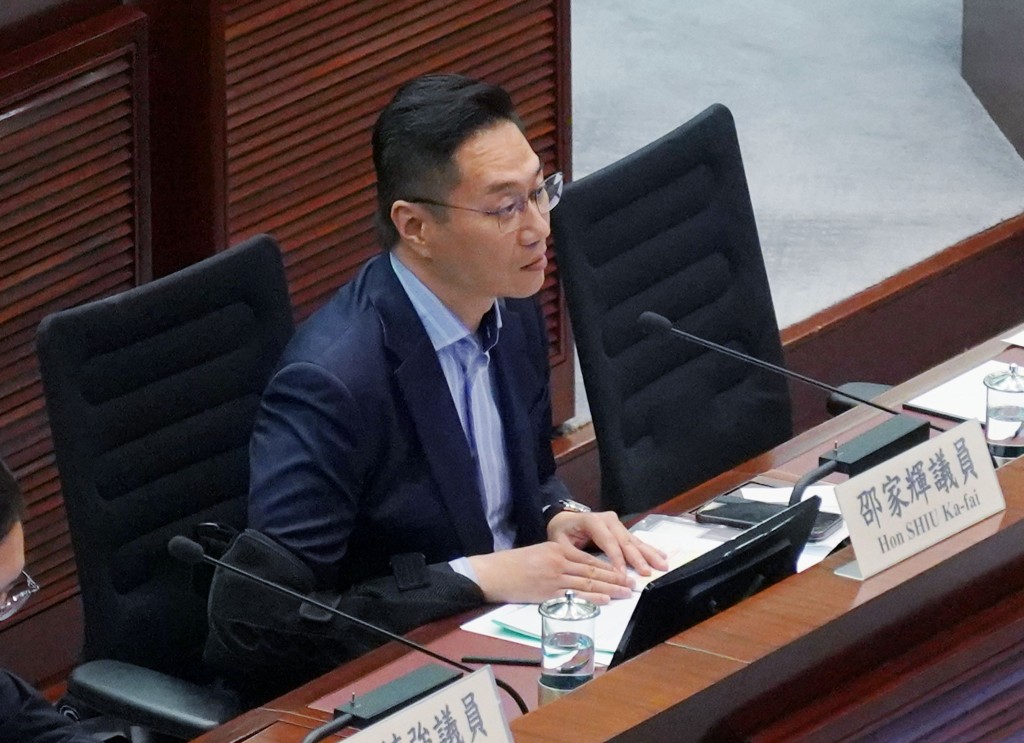 立法會批發及零售界議員邵家輝。 立法會批發及零售界議員邵家輝。