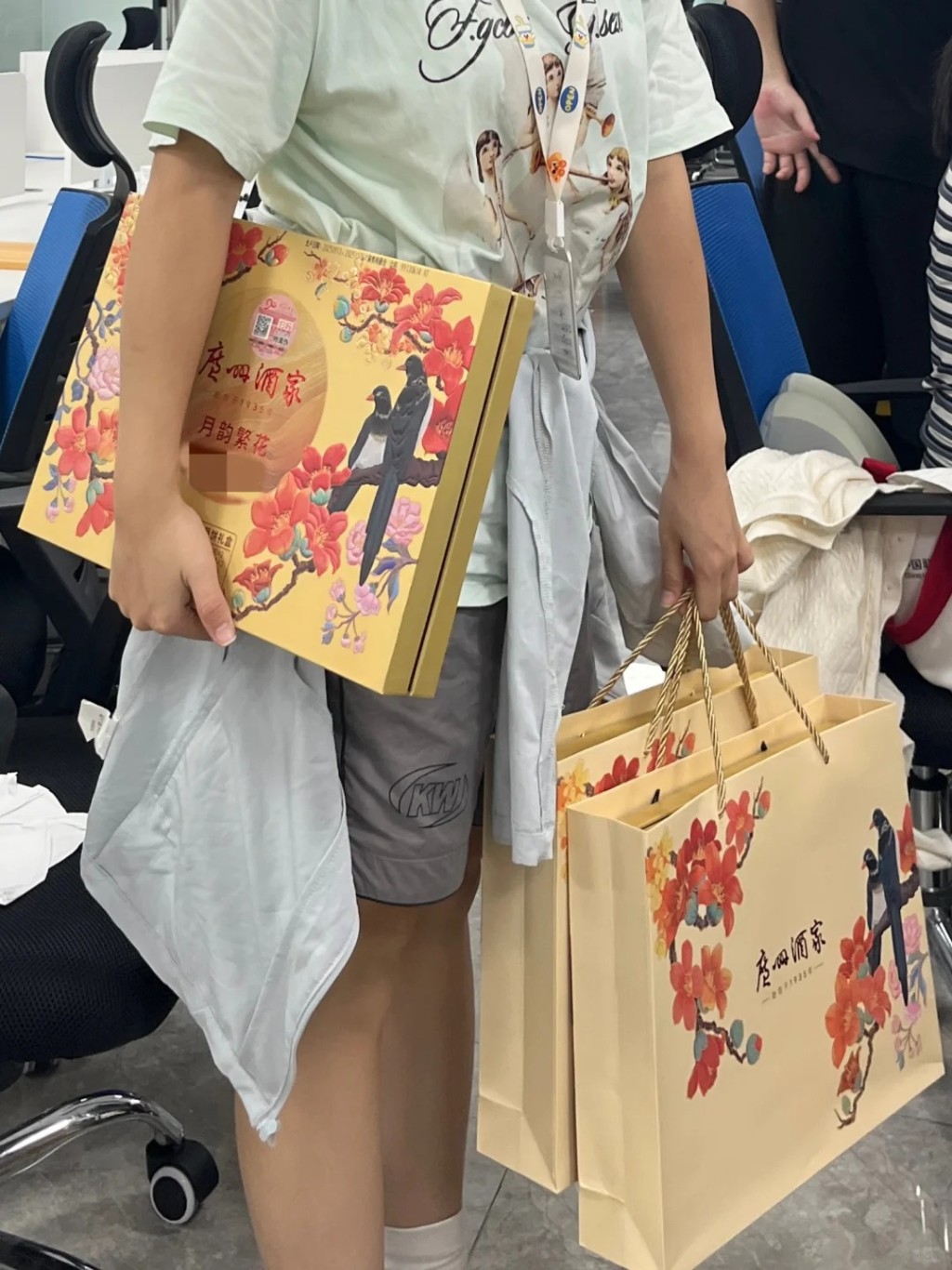 廣州酒家的月餅，馳名廣東，是中秋送禮佳品。小紅書＠Passss