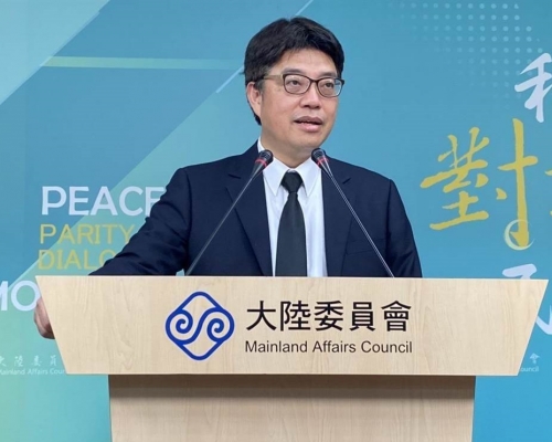 陸委會發言人邱垂正譴責利用法律手段，迫使異議人士噤聲的作為。網圖