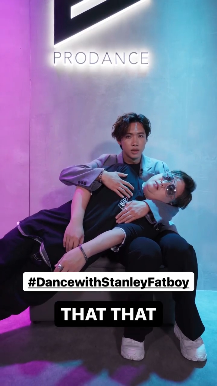 Stanley加入MIRROR前是舞者，出道後名氣大增，2022年7月於荃灣開設「PRODANCE」舞蹈學校分校，至今仍不少年輕人歡迎。