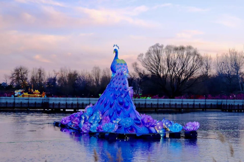 受沙塵暴影響,圓明園的春節燈會暫停。北京日報 受沙塵暴影響,圓明園的春節燈會暫停。北京日報