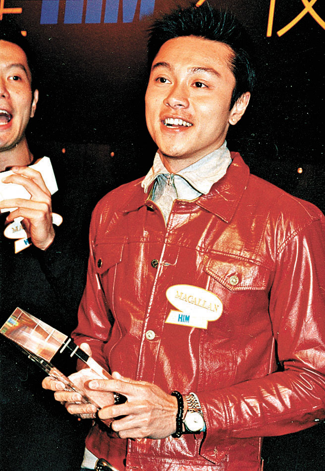 黃浩然後來轉型拍劇，曾效力亞視及TVB。