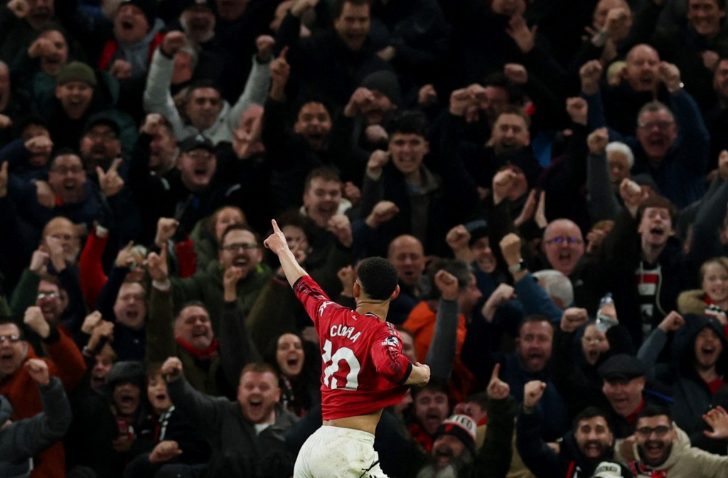 根夏為曼聯射為4:3。路透社