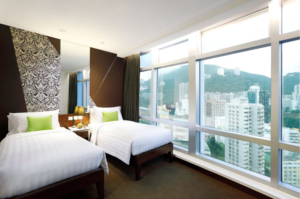 今日正午十二時起開搶的，是銅鑼灣旭逸酒店酒店的住宿優惠。