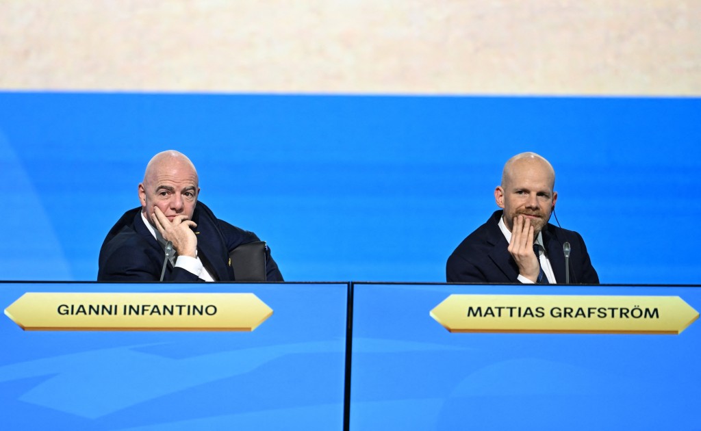 FIFA营运总监拉莫尔日前发声明,批评恩芬天奴从未开诚布公。法新社 FIFA营运总监拉莫尔日前发声明,批评恩芬天奴从未开诚布公。法新社