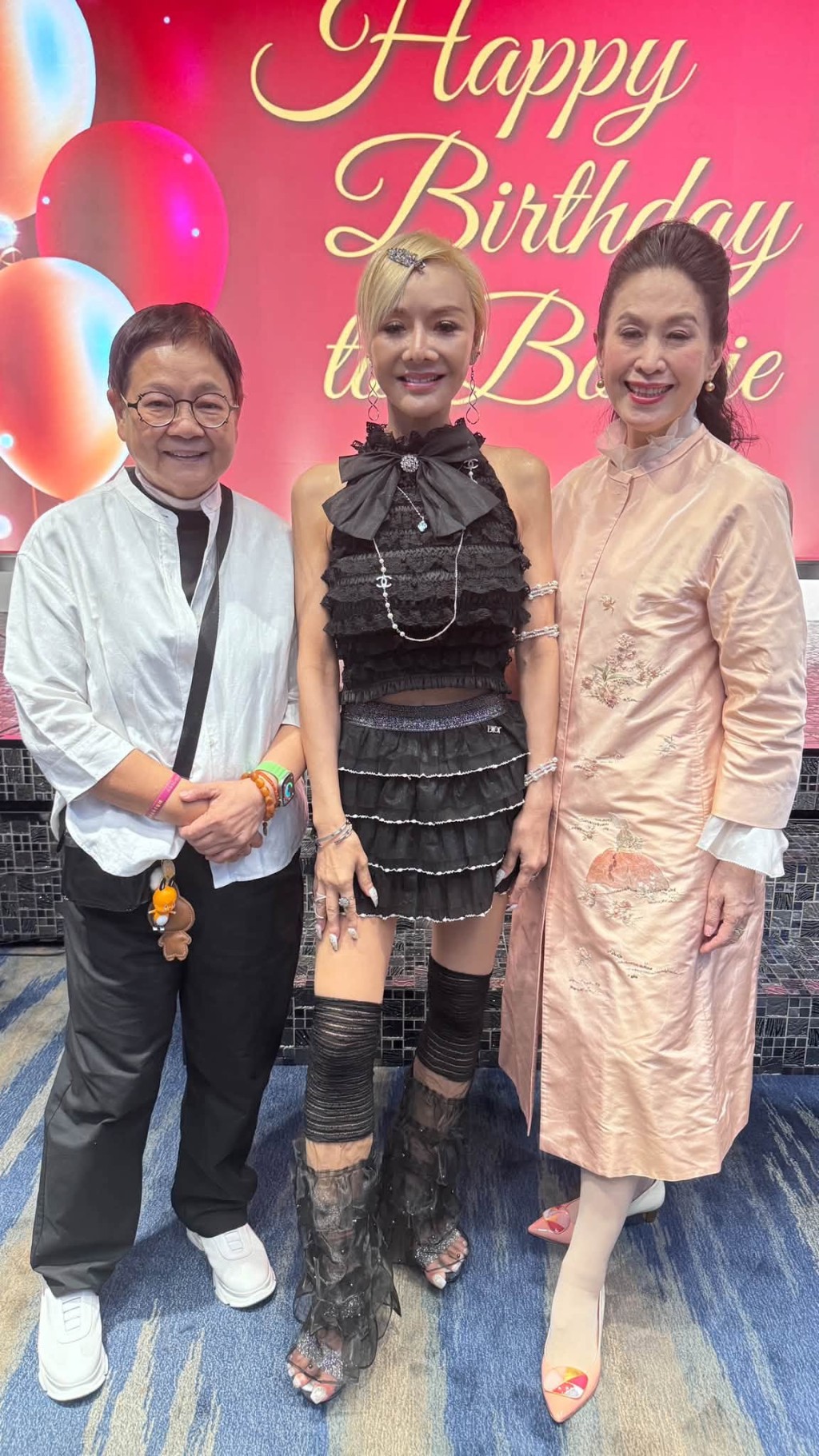 葉子楣與王玉環合照。(FB@汪曼玲 《快拍.曼鏡頭》) 葉子楣與王玉環合照。(FB@汪曼玲 《快拍.曼鏡頭》)